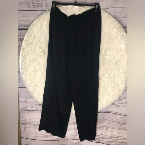 VENUS Elegant Black Swim Coverup Wrap pants size Large NWOT - Picture 11 of 12